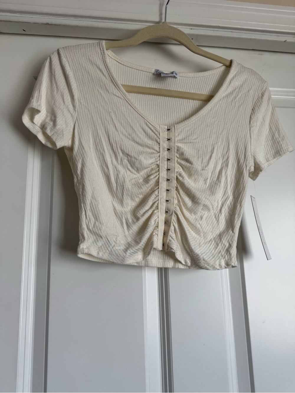 New Love Streak XS Extra Small Ivory Cream Ribbed Rayon Blend Crop Top Shirt